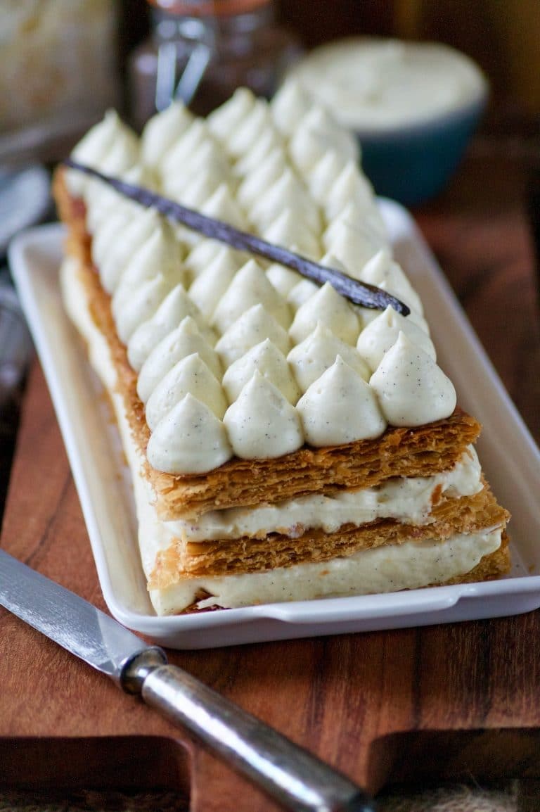 Le Mille feuille maison à la crème diplomate Aux délices du palais