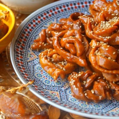 Chebakia pâtisserie marocaine spécial Ramadan