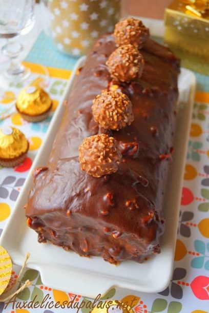 Bûche aux ferrero rochers facile