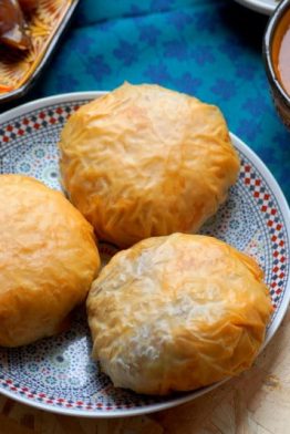 Pastilla marocaine au poulet (Bastila)