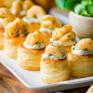 Feuilletés aux crevettes et fromage frais (vol au vent)