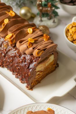 Bûche cacahuète chocolat et caramel