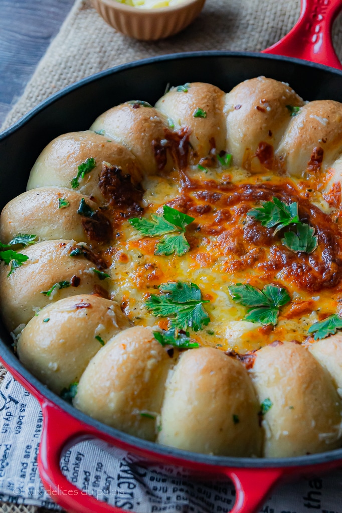 Easy Cheesy Pizza Dip