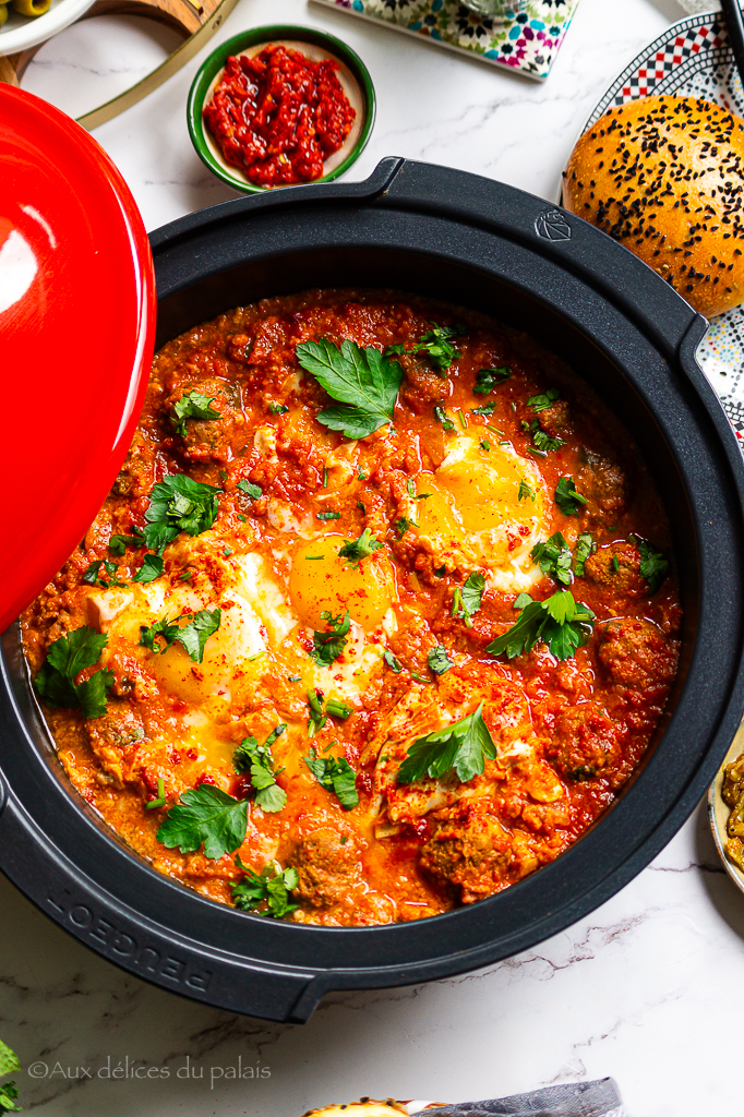 Tajine de Kefta aux œufs à la marocaine