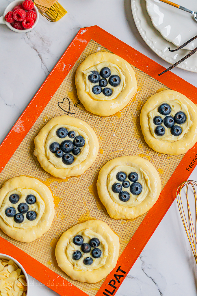 Recette Brioches individuelles garnies sucrées