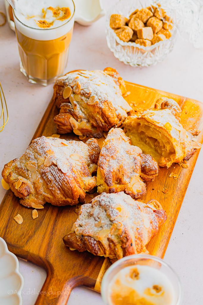 Croissants aux Amandes Maison Faciles