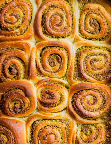 Brioche roulée à la pistache façon Cinnamon rolls