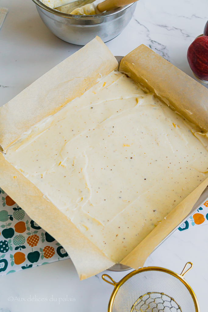 Sbriciolata aux pommes et crème pâtissière à la vanille 