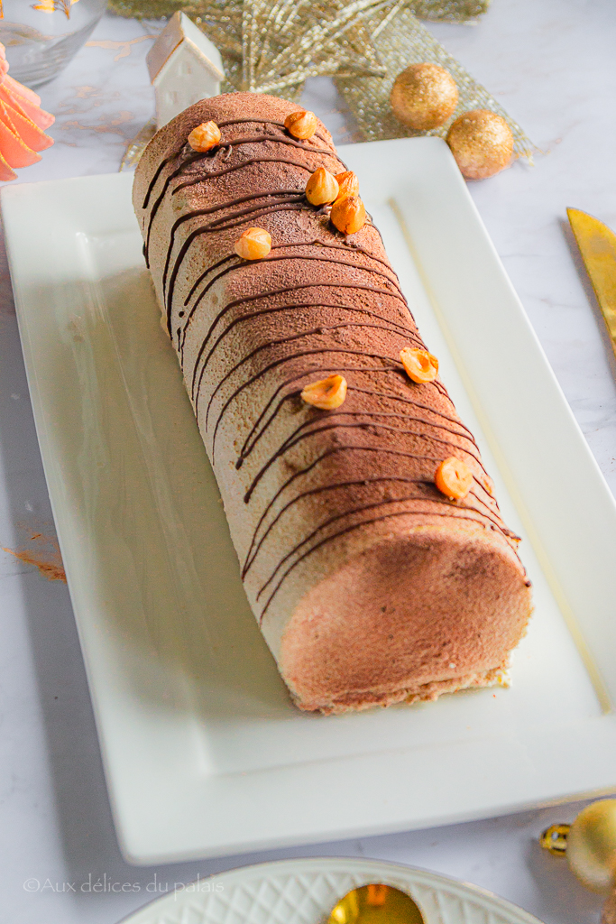 Bûche Kinder Bueno vanille noisette