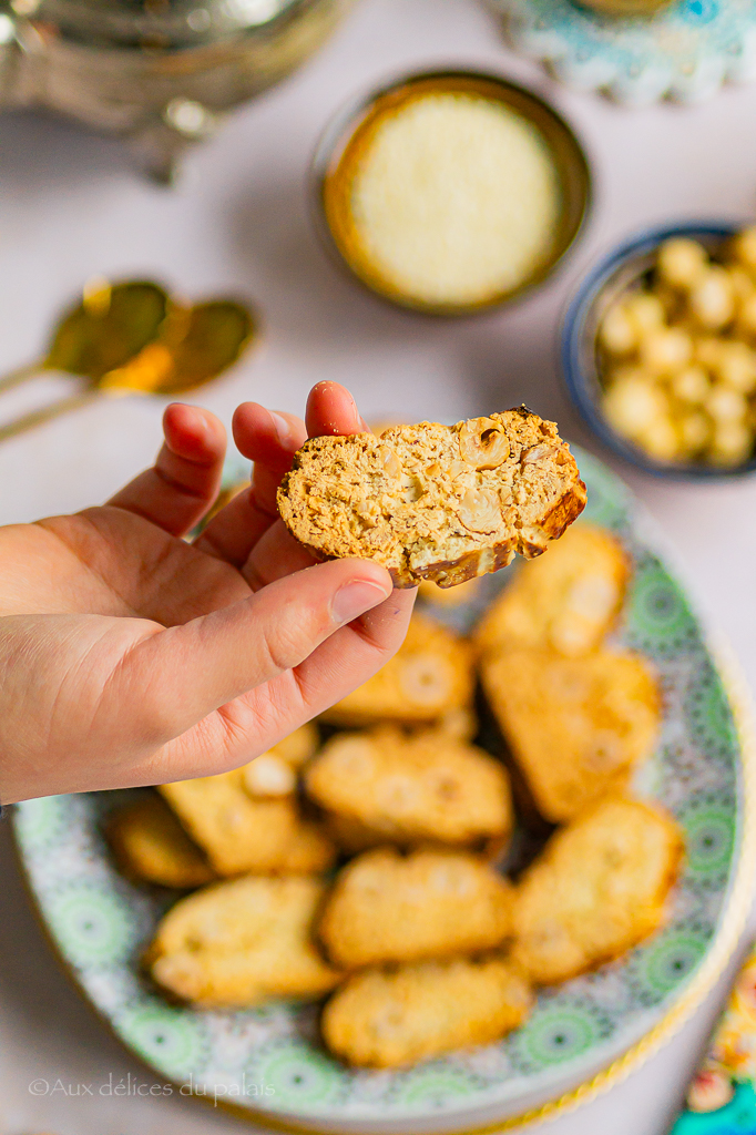 Fekkas croquets marocains aux noisettes sésame et anis