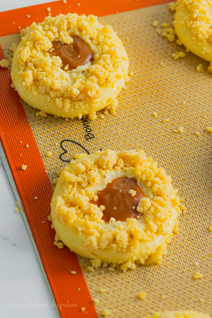 Brioche à la crème vanille t caramel beurre salé