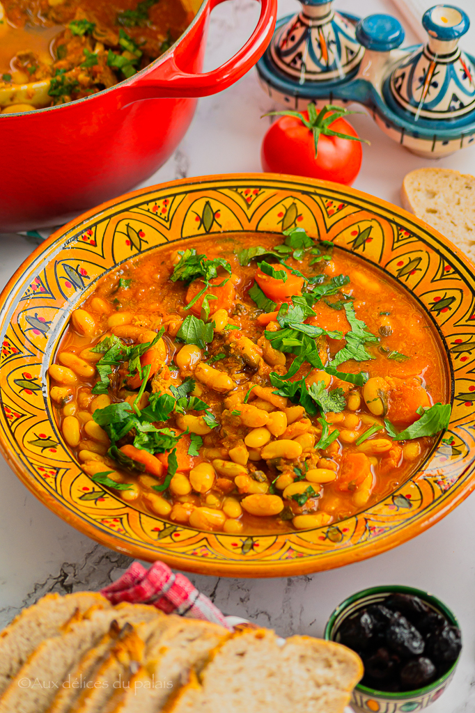 Loubia (haricots blancs à la tomate et bœuf)